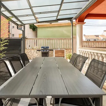 Dp By Istra Vacation