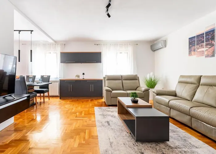 Dp By Istra Vacation Pula