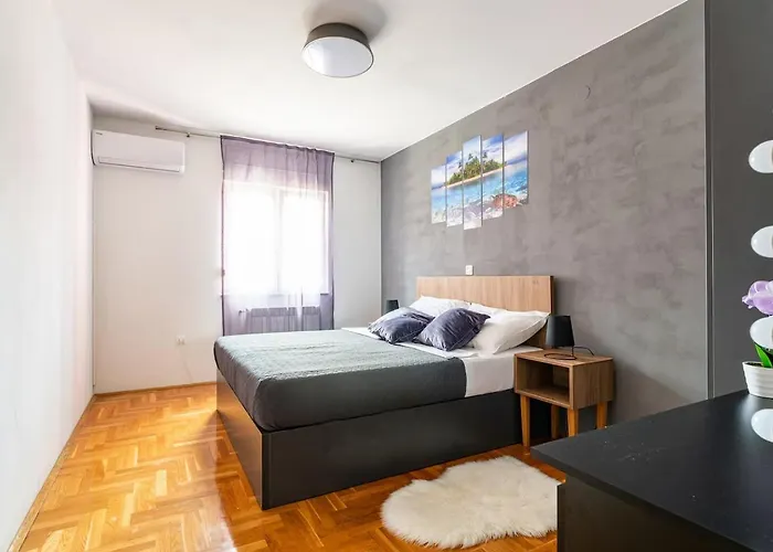 Dp By Istra Vacation Apartment *